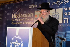 Yakov-Litzman_DSC8207-300x200